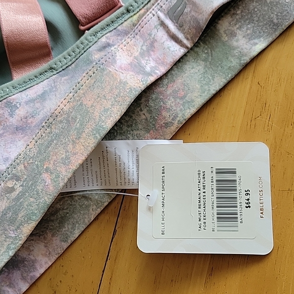Fabletics - Belle High-Impact Sports Bra - Picture 9 of 9